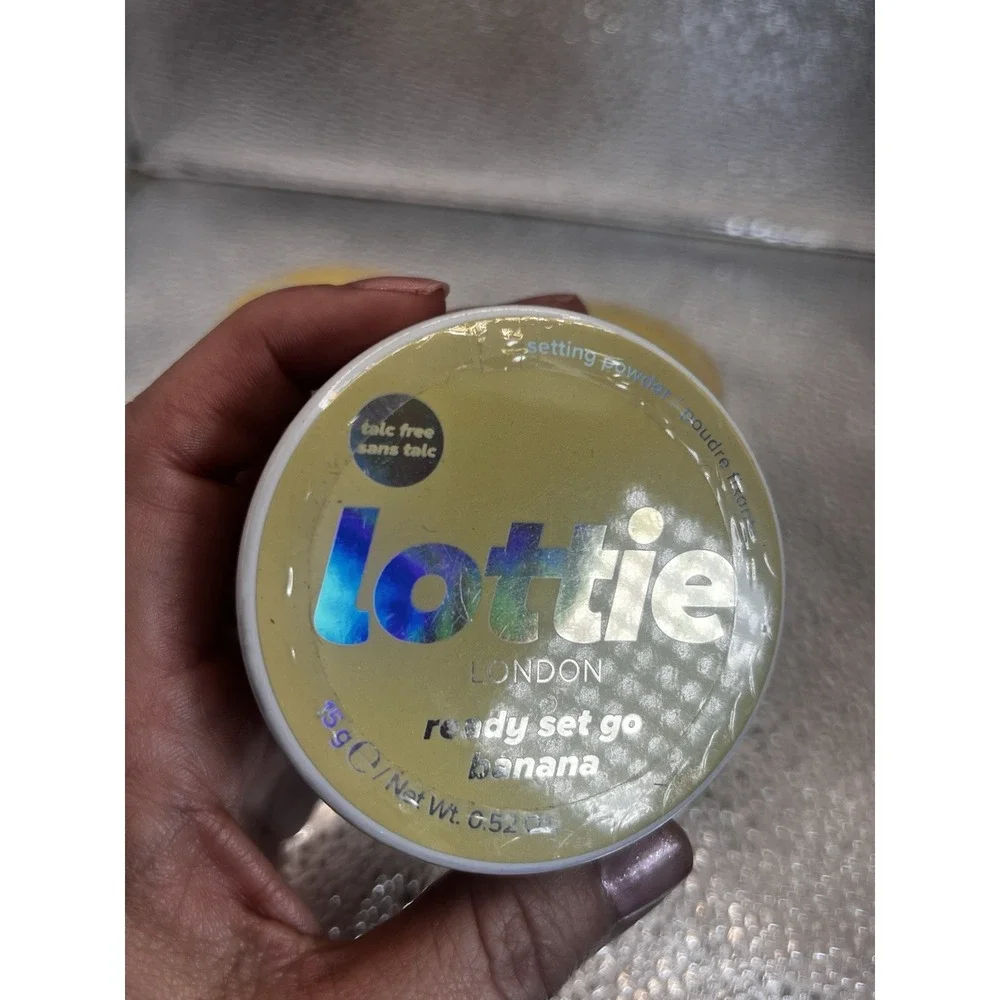 4pc Lottie London Ready Set! Go in Banana Setting Powder infused W/Hyaluronic